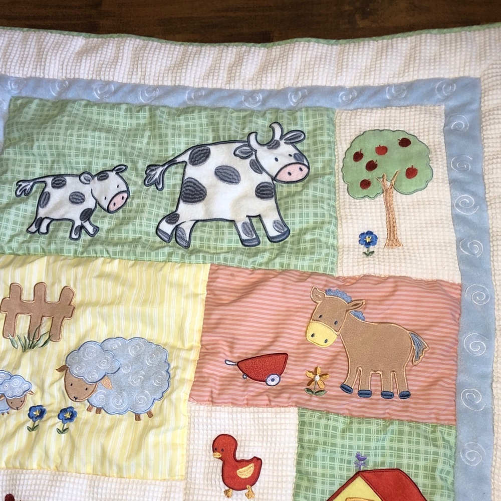 Baby Quilt Farmyard Friends KIDS LINE